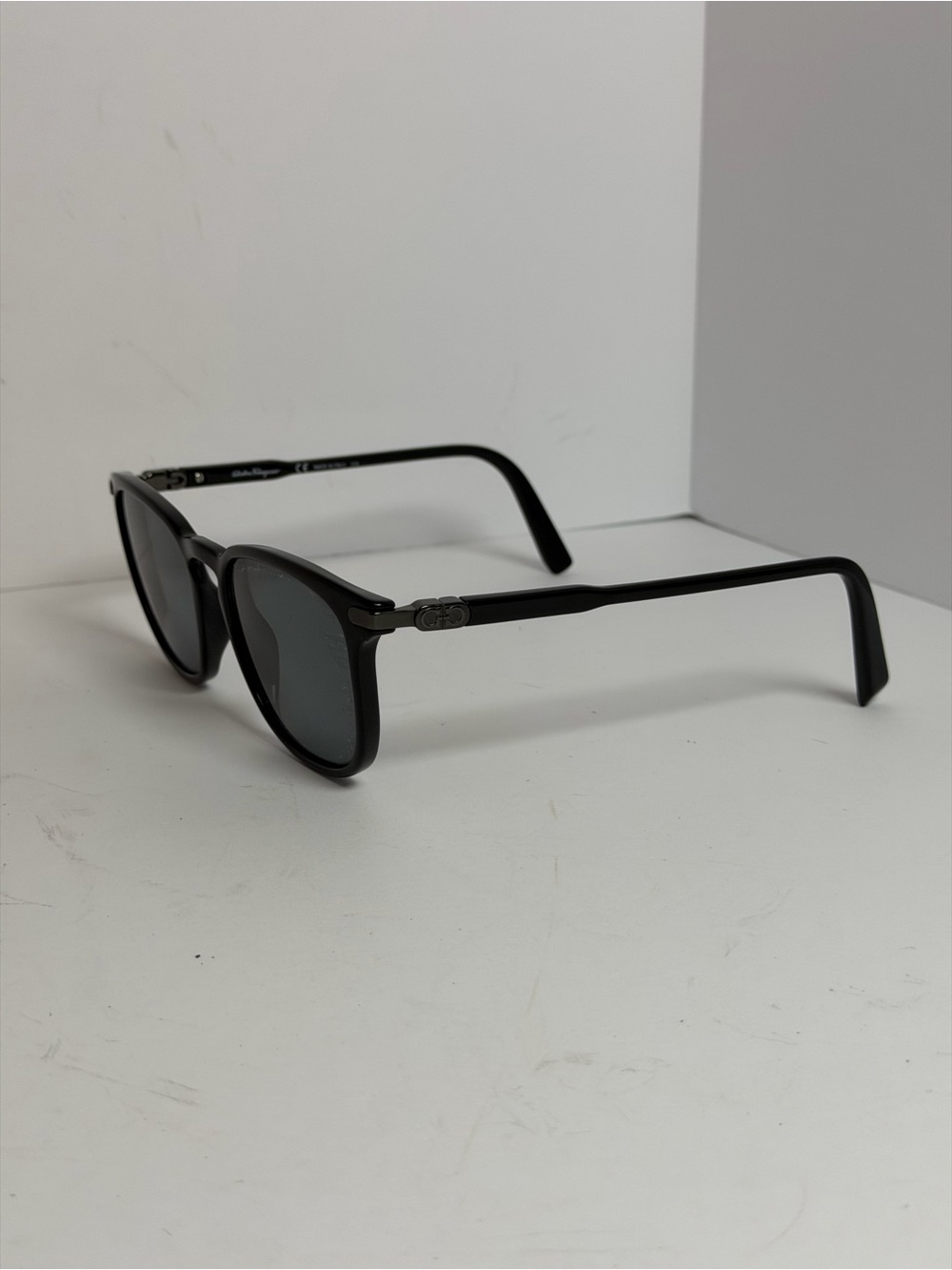 Salvatore Ferragamo SF881S Black Sunglasses with Prescription - Picture 4 of 9